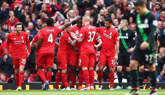 东契奇：斯玛特给替补席带来了能量，他说啥我们都会听（东契奇称斯玛特点燃替补席：他开口，全队都听）