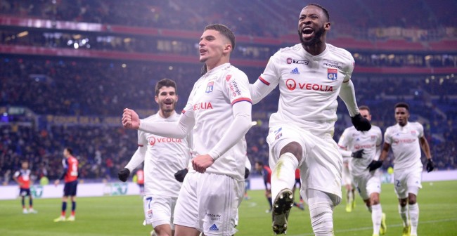 遇到苦主，斯洛特近8次对阵埃因霍温只赢下1场（斯洛特遇克星：近8战埃因霍温仅胜一场）