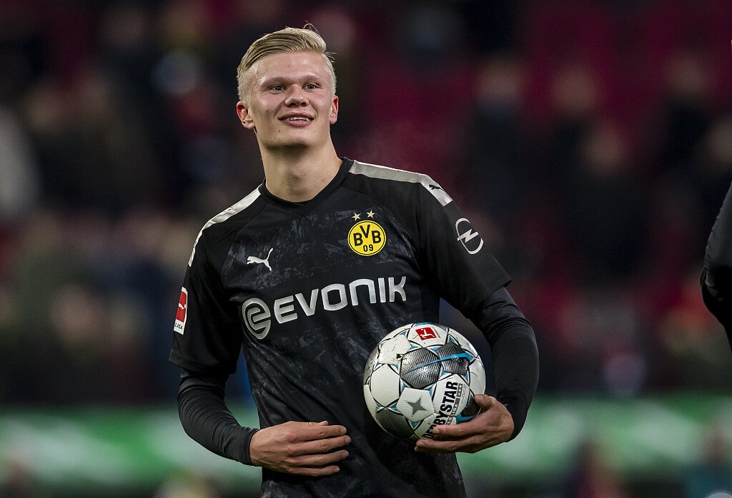 官方：浙江队长弗兰克赛季结束后离队，11月22日举行告别仪式（浙江官宣队长弗兰克赛季末离队，告别仪式定档11月22日）