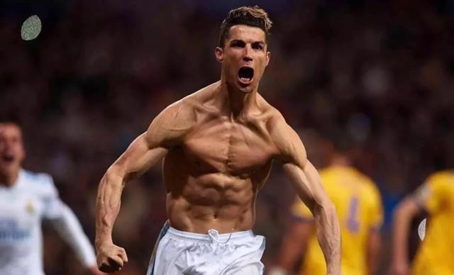 状态回来了！麦凯恩贡献赛季新高20分，连续3场得分上双（麦凯恩找回手感！砍下本季新高20分，已连3战得分上双）